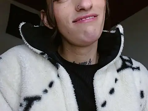 Scarlett_crastrawberry webcam