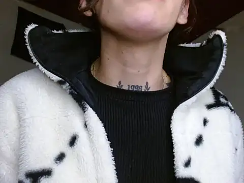 Scarlett_crastrawberry webcam