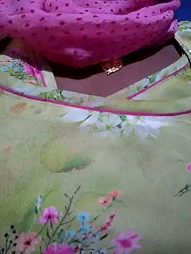 aunty_sumy (F milf) - New phone