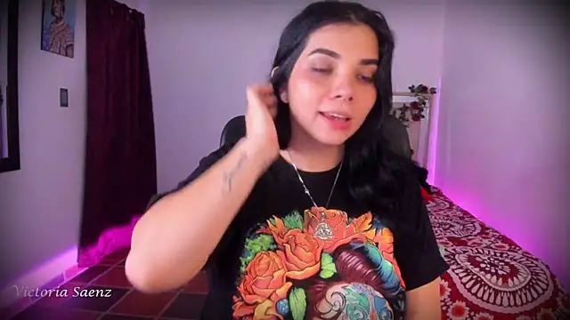 victoriaasaenz_ webcam