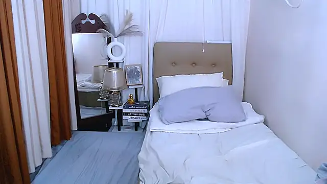 scarlet_smith7 webcam