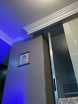 Mau_White live sex cam