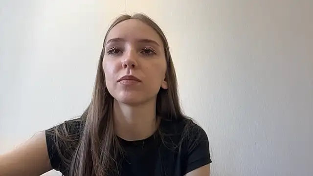 TanjaBrounson webcam