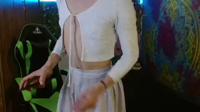 Ishtar_Shakti webcam