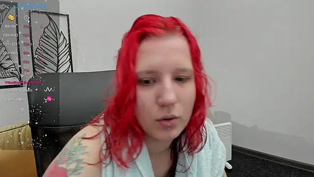 Hailey_Foxy webcam