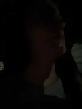 Adrenaline_crazy webcam