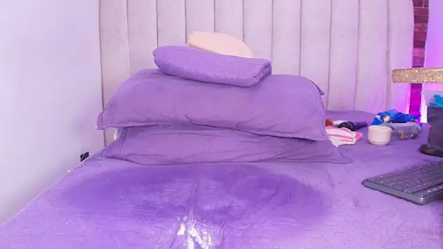 _ebony-queen_ webcam