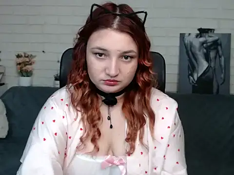 Carrie_Blanch webcam