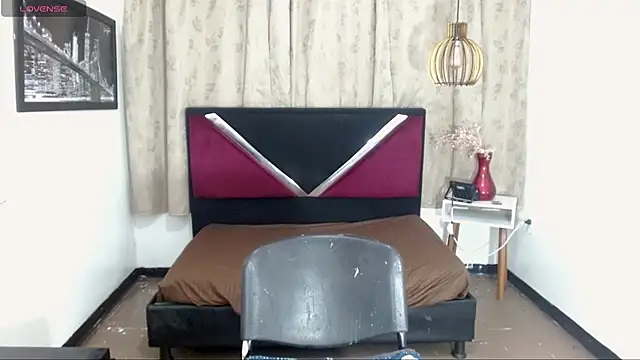 luisa__torres webcam