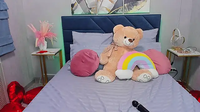 Curvy_Dynamite_ webcam