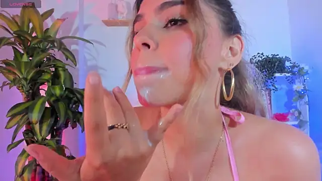 crisbell_lopez webcam