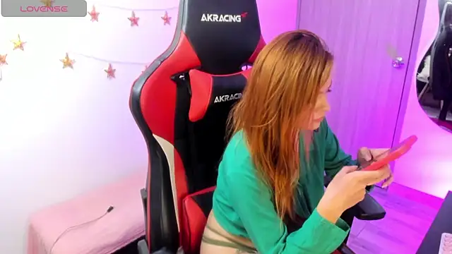 LindaSilverstone webcam