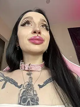 Webcam Model (Molly__Moon)  is live.Free join now!