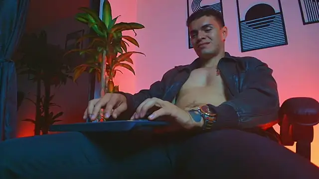 ALPHA_DOMINUS_ webcam