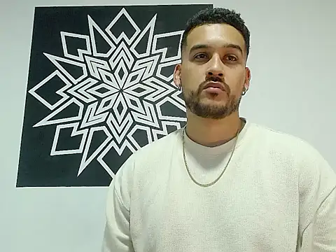 _chris-dennis_ - _CHRIS-DENNIS_'s free webcam - UK Sex Cams