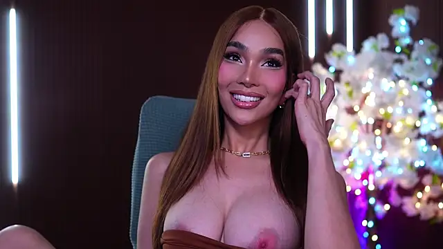 xxforyoureyesonlyxx webcam