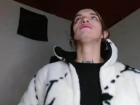 Scarlett_crastrawberry webcam