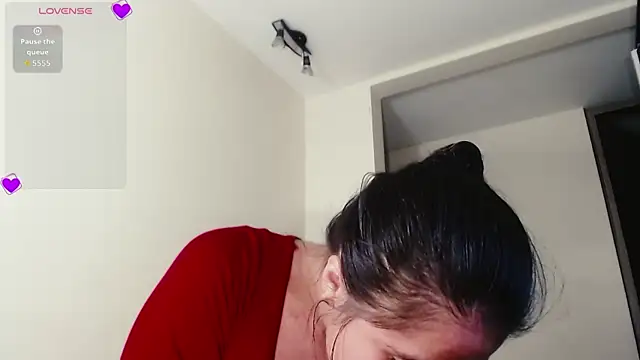 Agatha_Dubois4_ webcam