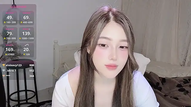 美女ceekie-77在线直播