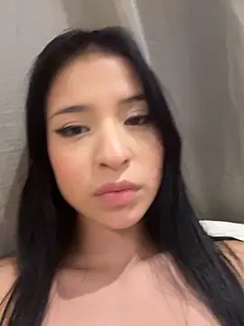 Sarah_cam06 Stripchat cam model