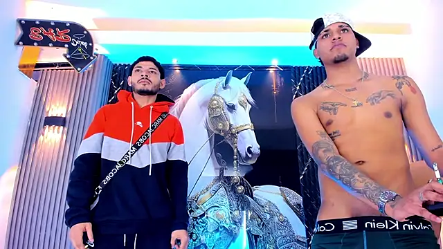 the_knights_of_the_night_ - The_knights_of_the_night_'s free webcam - UK Sex Cams