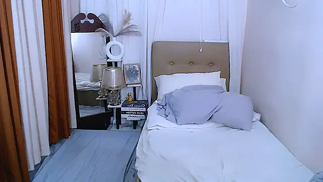 scarlet_smith7 webcam