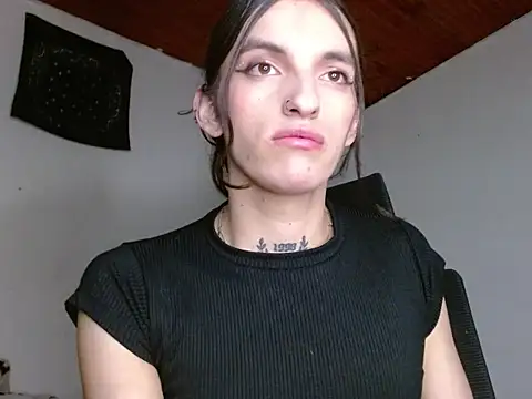 Scarlett_crastrawberry webcam