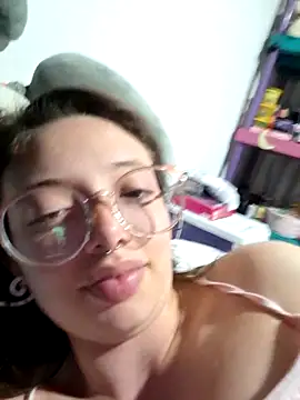 linda-schmidt webcam