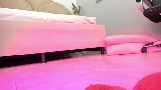 Miia_Thompsonn webcam