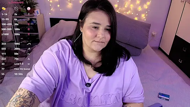 naughtykiss live sex cam