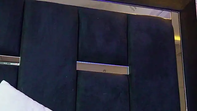 Dark_Eros_ live sex cam