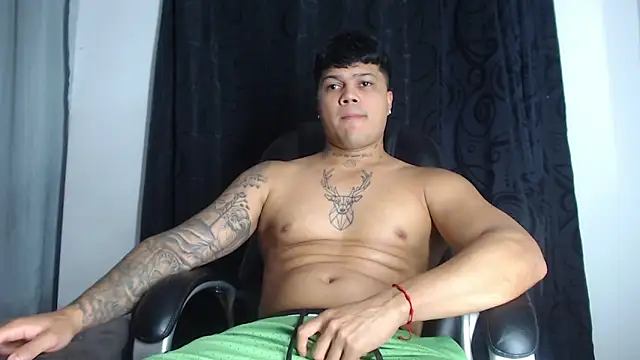 Pedro_x777 live sex cam