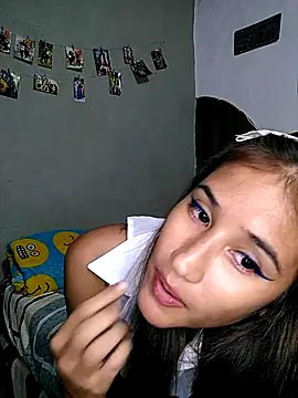 Little_Naughty_Nicole webcam