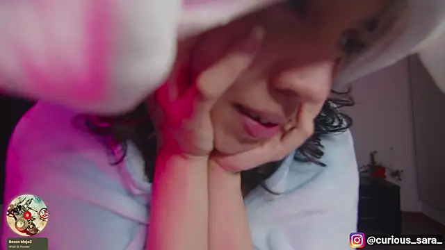 _curiouskitten_ webcam