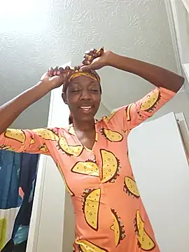 oliviaprettypussy webcam