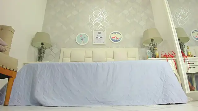 naia_cox - Naia_cox's free webcam