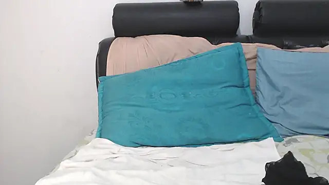 saaramiller - Saaramiller's free webcam