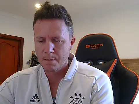 TroyDieselXXX webcam