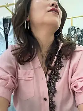 美女anna_kk在线直播