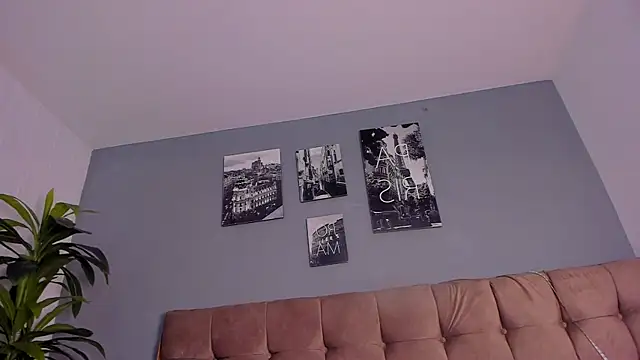 aleja_cute_ - Aleja_cute_'s free webcam - UK Sex Cams