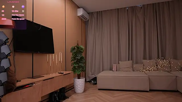 Amelyisthatyou webcam