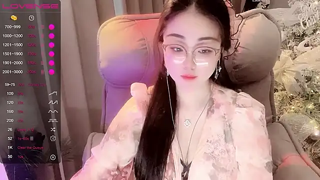 Monica-666888- webcam