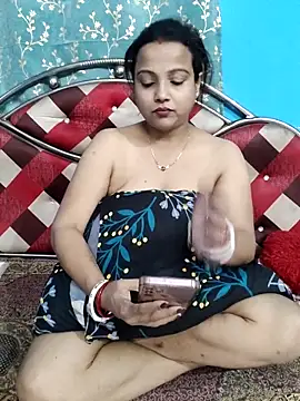 hornypiu697 - Live Cam