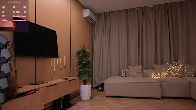 Amelyisthatyou webcam