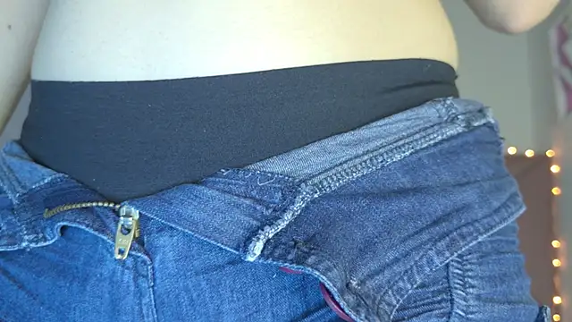 eva_sin18 live sex cam