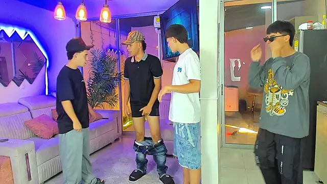 Houseofwarrios webcam