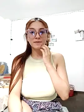 bellastorme04 webcam