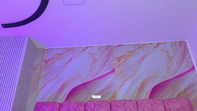 emmacurvy live sex cam