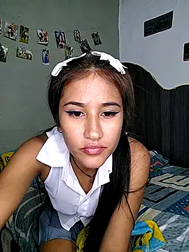 Little_Naughty_Nicole webcam