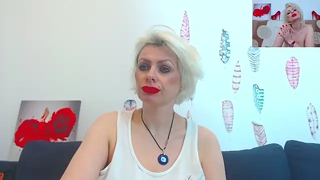 PURE_SEDUCE__WOW___ webcam